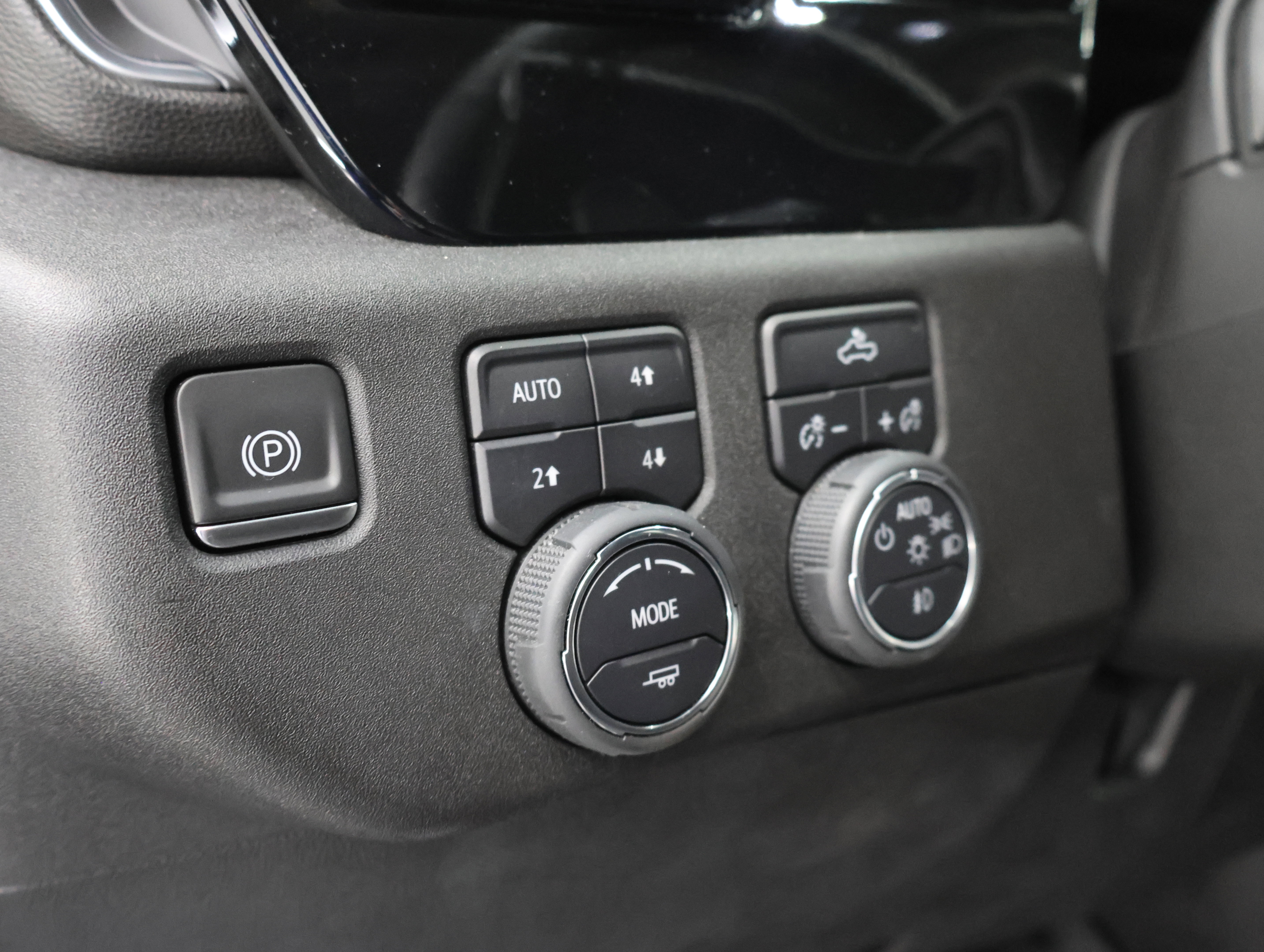 Used 2024 Chevrolet Silverado 1500 RST AWD/4WD image 42