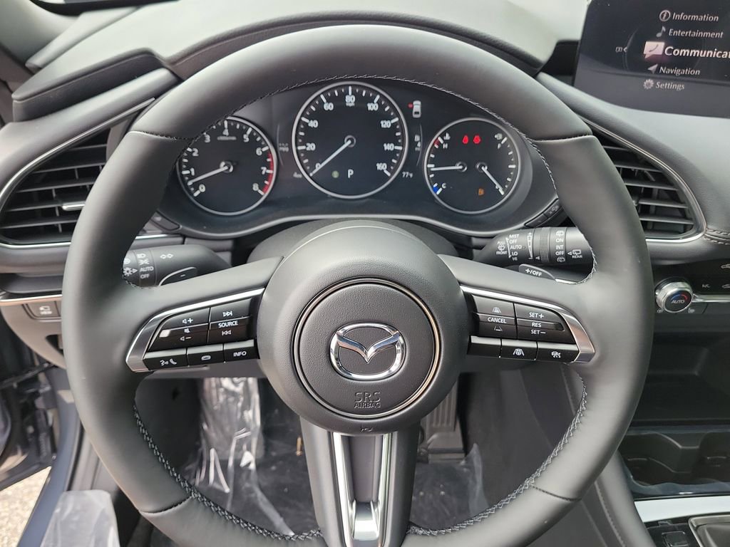 New 2026 MAZDA MAZDA3 Hatchback w/Premium Plus Pkg image 19