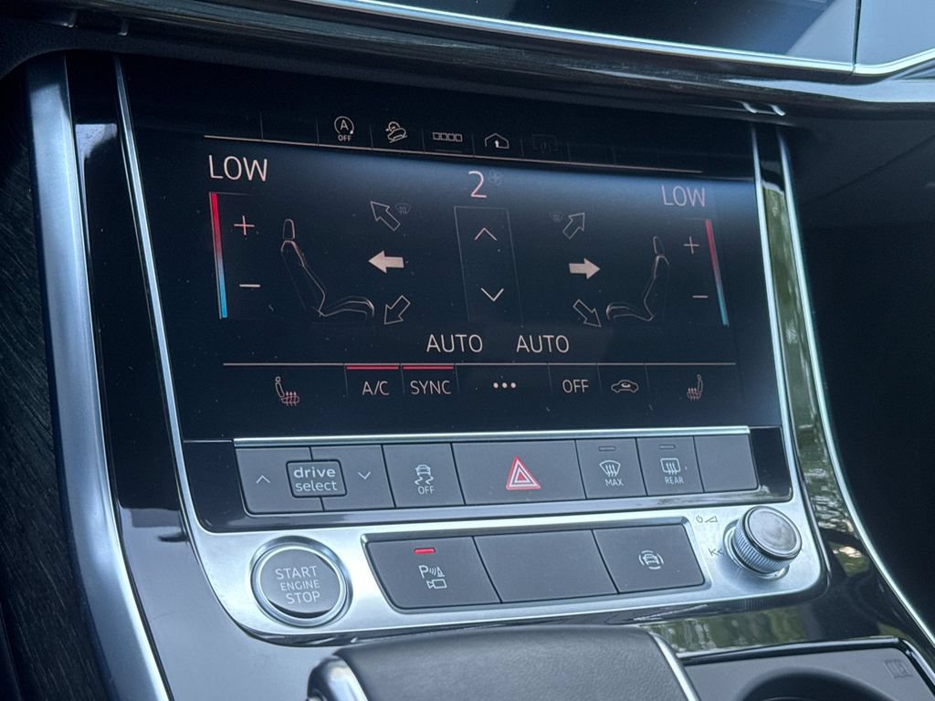 Used 2023 Audi Q7 3.0T Premium AWD/4WD image 26