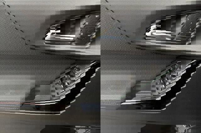 New 2026 Chevrolet Equinox RS w/ Convenience Package III image 10