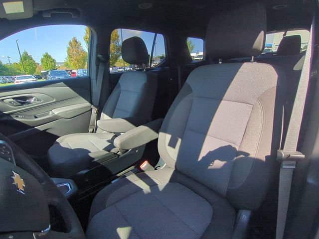 Used 2023 Chevrolet Traverse LT FWD image 21