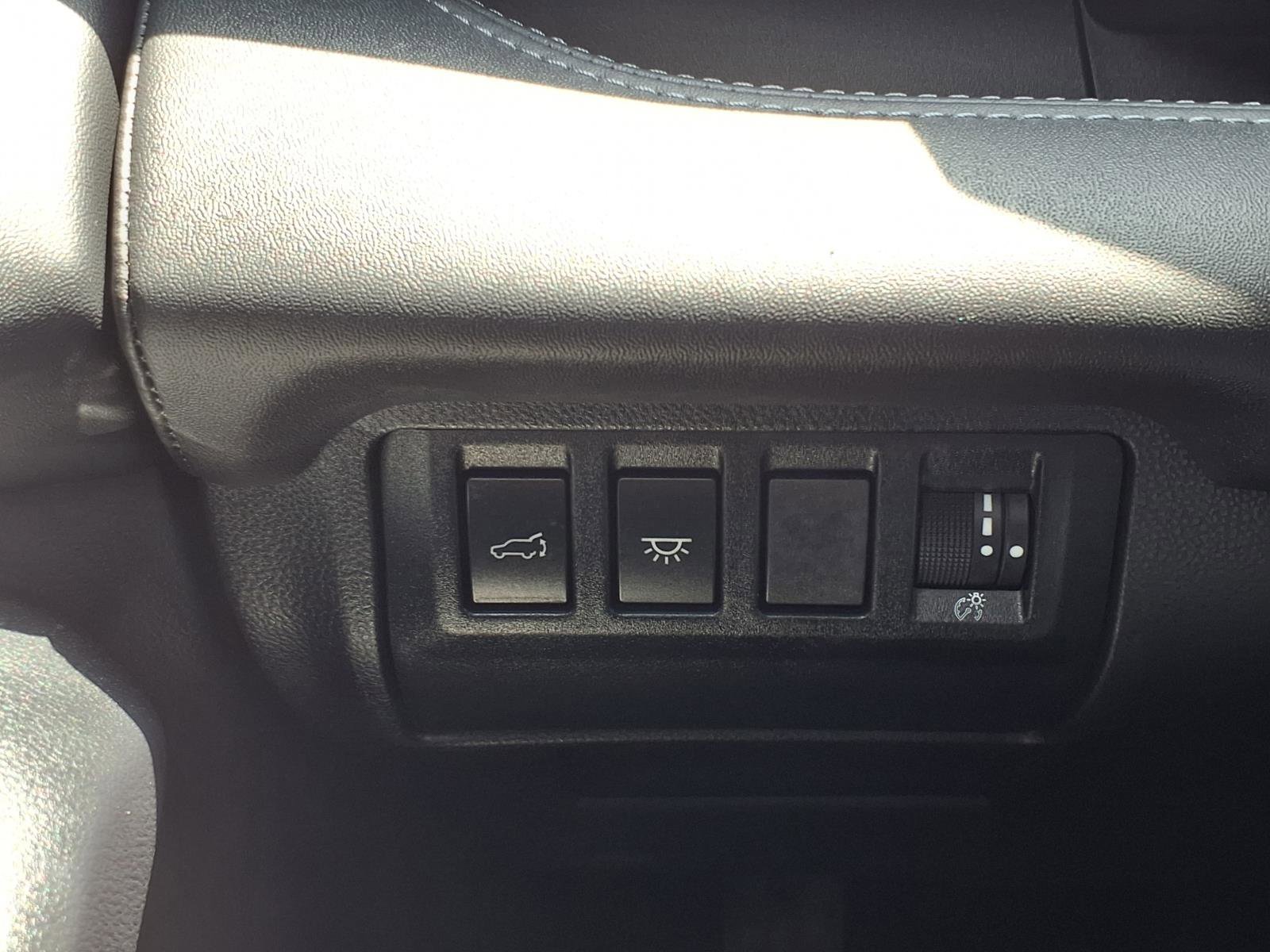 Certified 2026 Subaru Ascent Limited AWD/4WD image 9