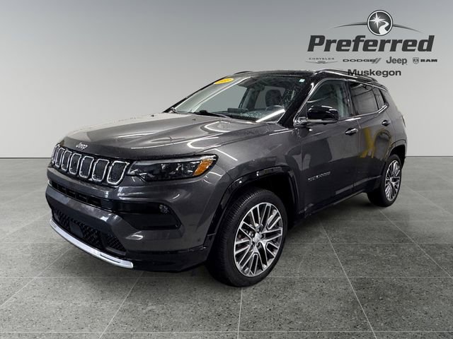 Used 2022 Jeep Compass Limited w/ Elite Group image 10