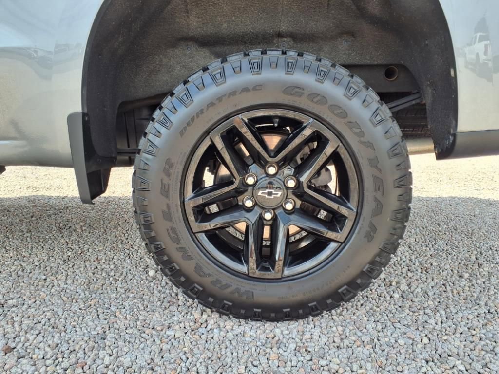 Used 2022 Chevrolet Silverado 1500 LT Trail Boss w/ Bed Protection Package image 30