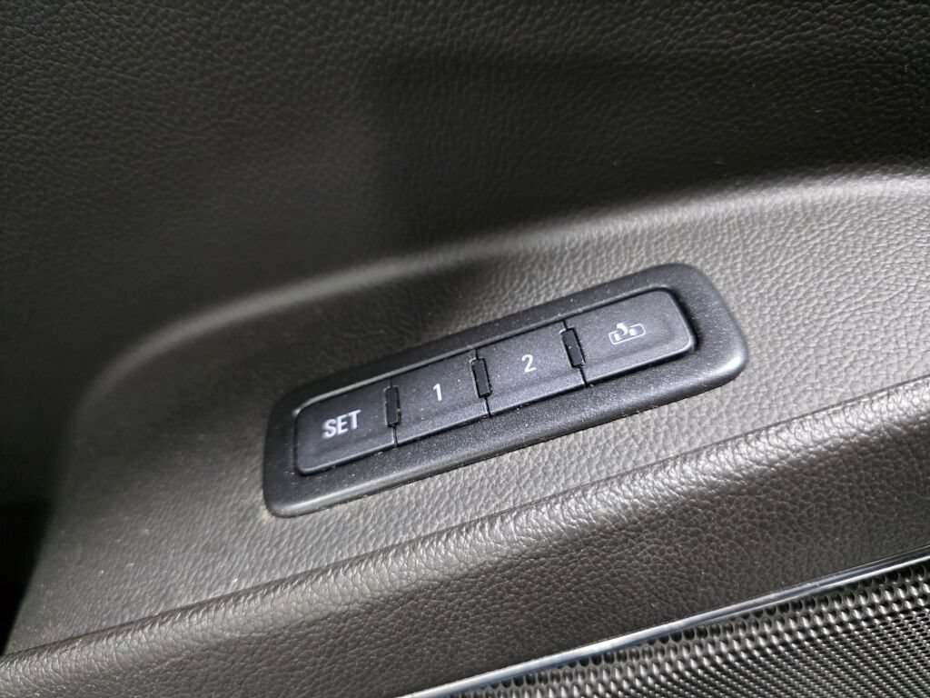 Used 2017 Chevrolet Tahoe Premier w/ Max Trailering Package AWD/4WD image 18