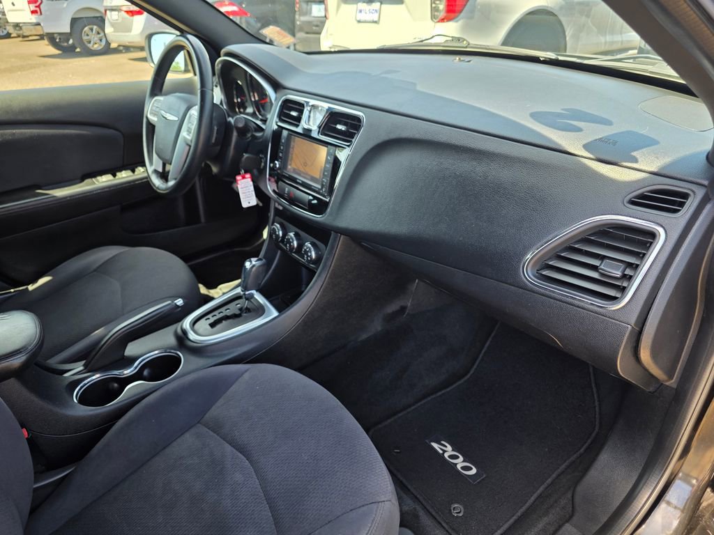 Used 2012 Chrysler 200 Touring w/ Sun/Sound Group FWD image 22