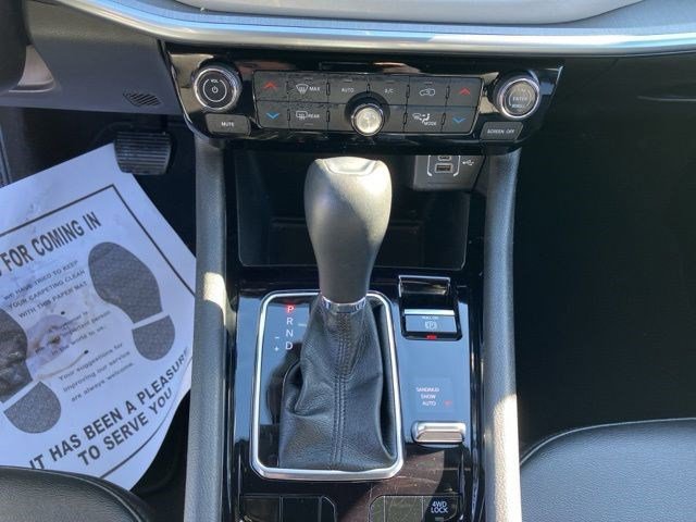 Certified 2025 Jeep Compass Limited image 13