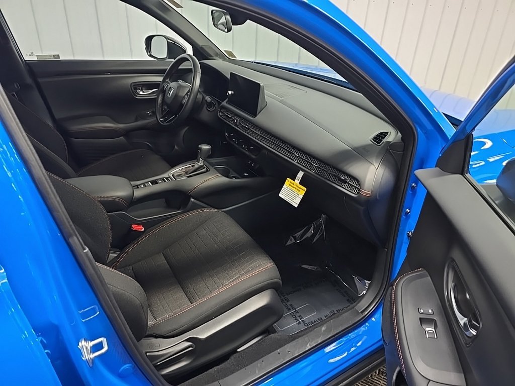 Certified 2026 Honda HR-V Sport image 15