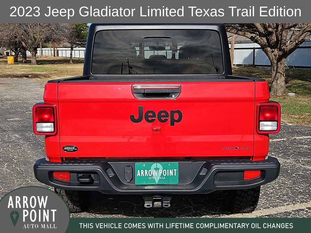 Used 2023 Jeep Gladiator Sport image 10