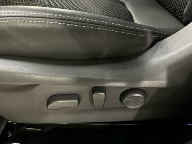 Used 2023 Subaru Forester Premium image 11