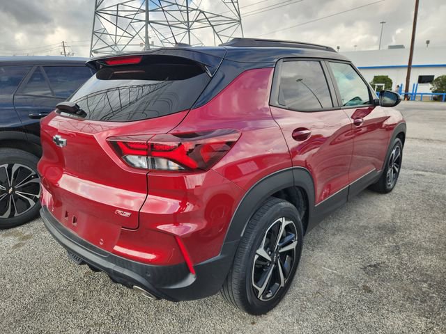 Used 2021 Chevrolet TrailBlazer RS w/ Sun and Liftgate Package image 5