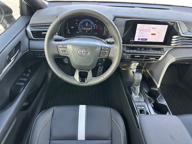 Used 2026 Toyota Camry SE FWD image 10