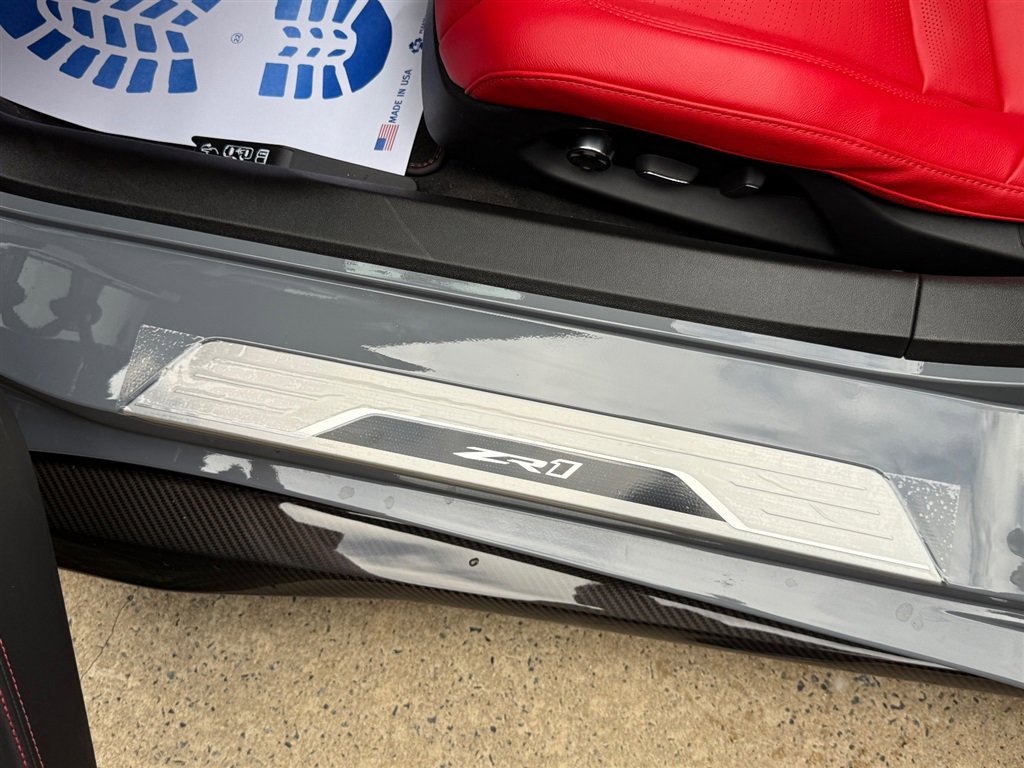 Used 2025 Chevrolet Corvette ZR1 w/ ZR1 Carbon Fiber Aero Package image 53