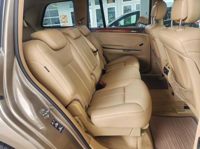 Used 2009 Mercedes-Benz GL 320 BlueTEC 4MATIC image 20