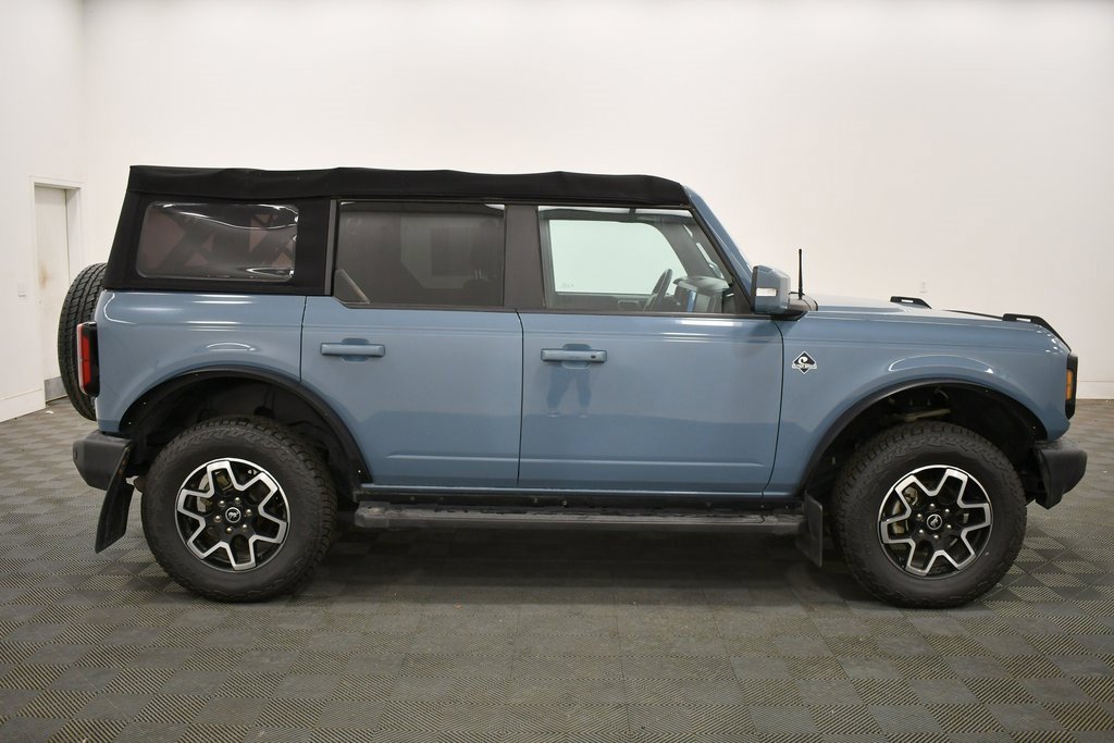 Used 2022 Ford Bronco Outer Banks image 9