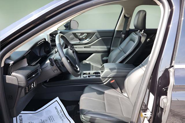 Used 2025 Lincoln Corsair Grand Touring w/ Equipment Group 301A image 16