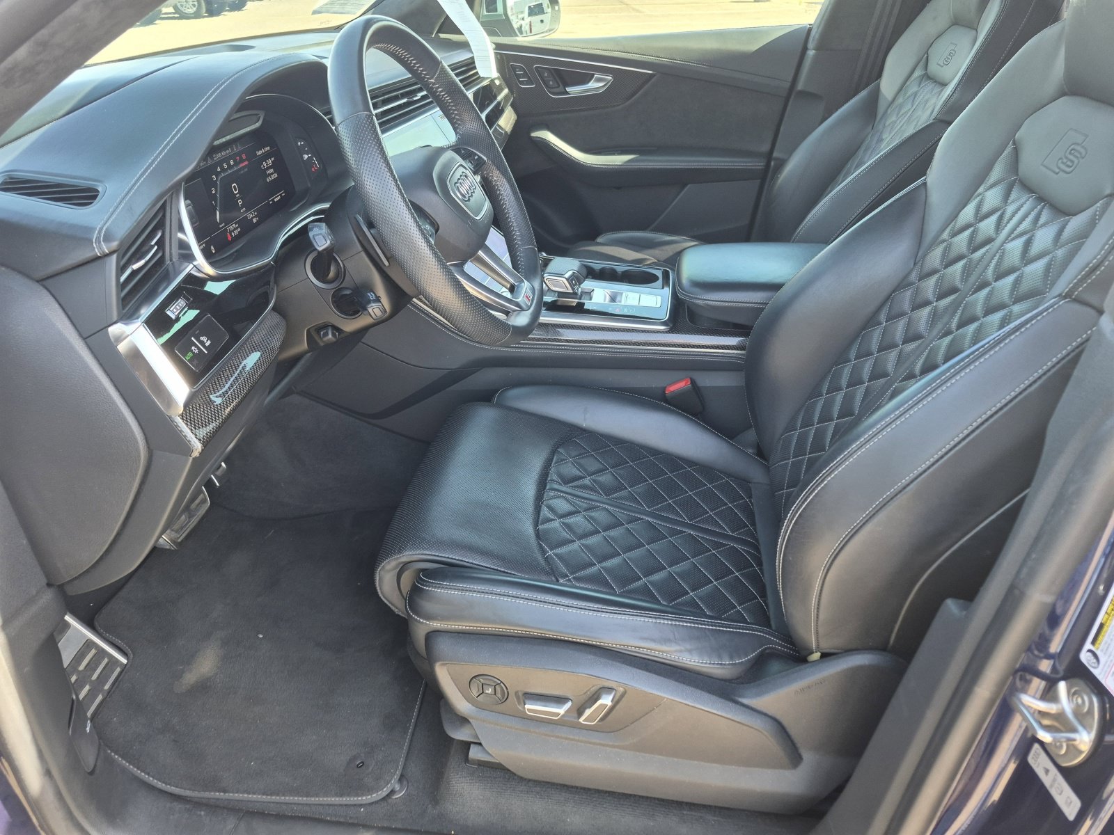 Used 2020 Audi SQ8 Prestige AWD/4WD image 16