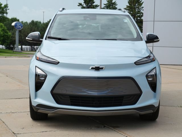 Used 2023 Chevrolet Bolt EUV LT FWD image 2