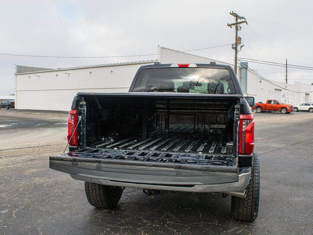 Used 2024 Ford F150 XLT image 6