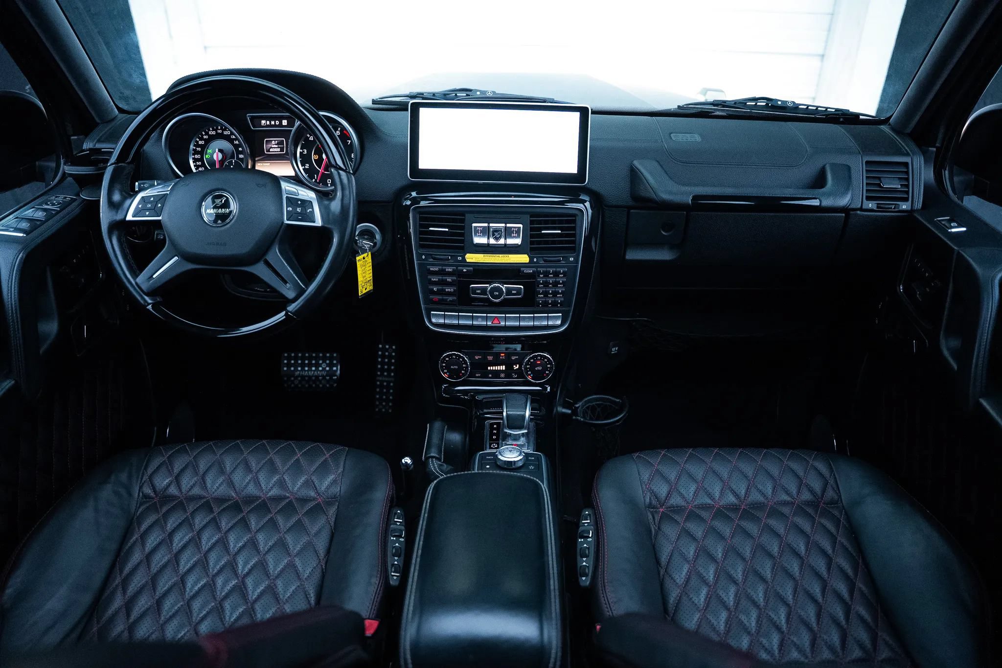 Used 2013 Mercedes-Benz G 63 AMG 4MATIC image 36
