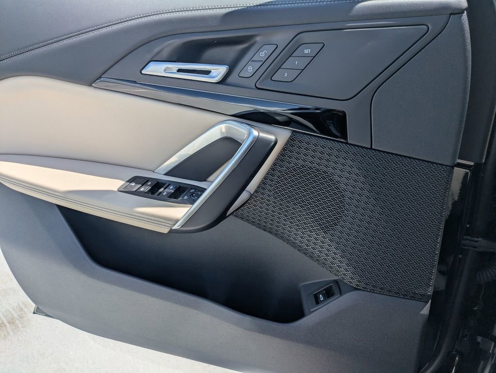 New 2026 BMW X1 xDrive28i image 15