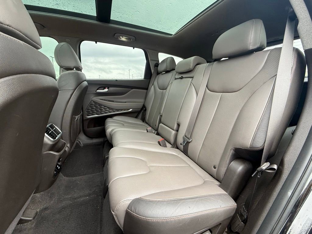 Used 2020 Hyundai Santa Fe Limited AWD/4WD image 25