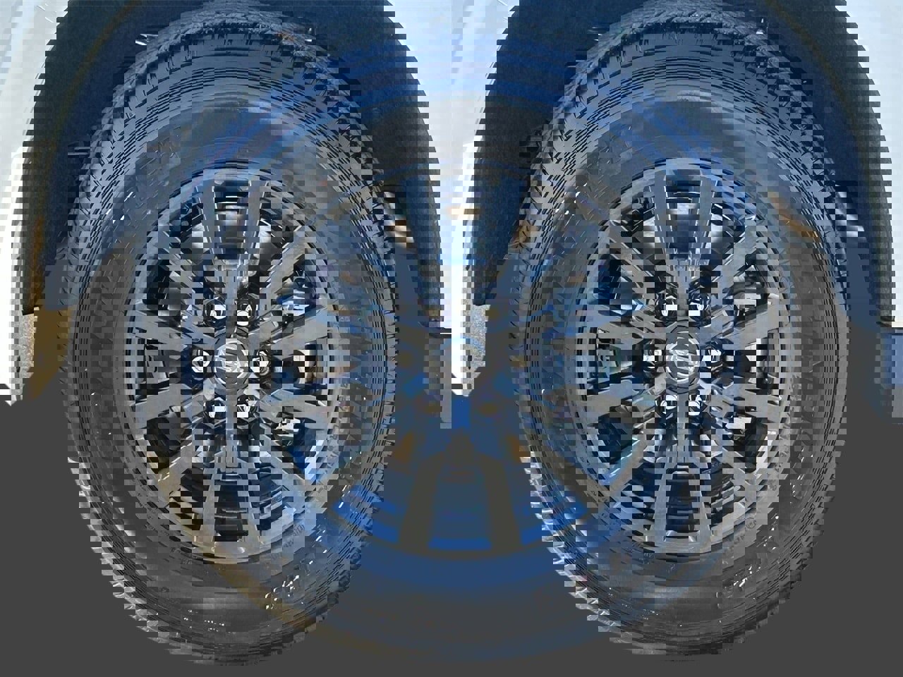 New 2026 Nissan Armada SV image 8