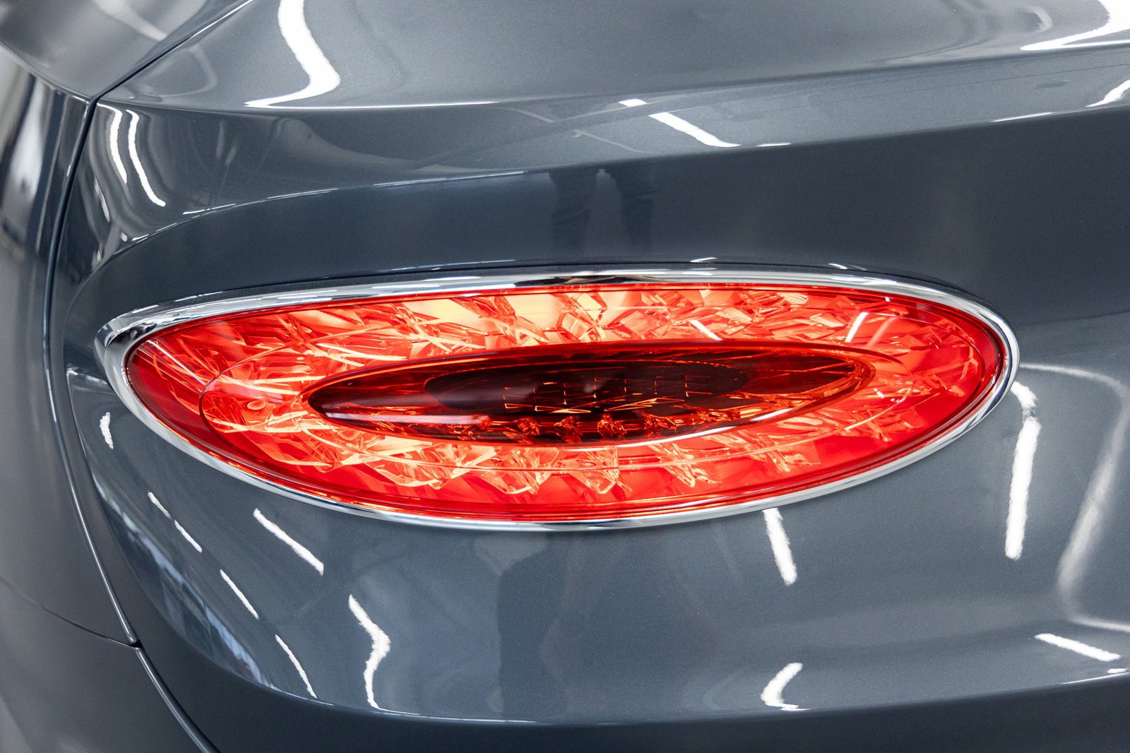 Used 2022 Bentley Bentayga image 19