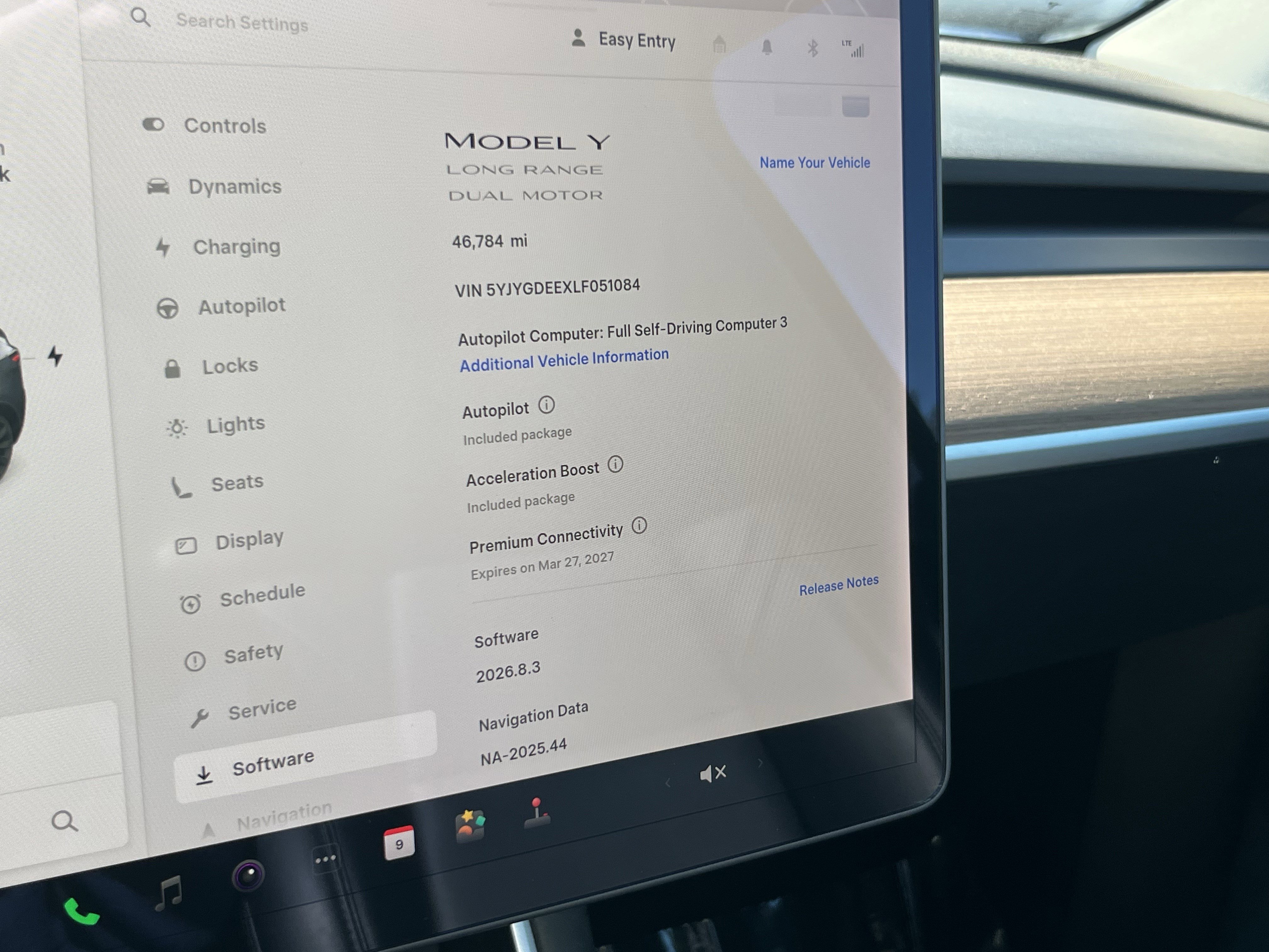 Used 2020 Tesla Model Y Long Range image 25
