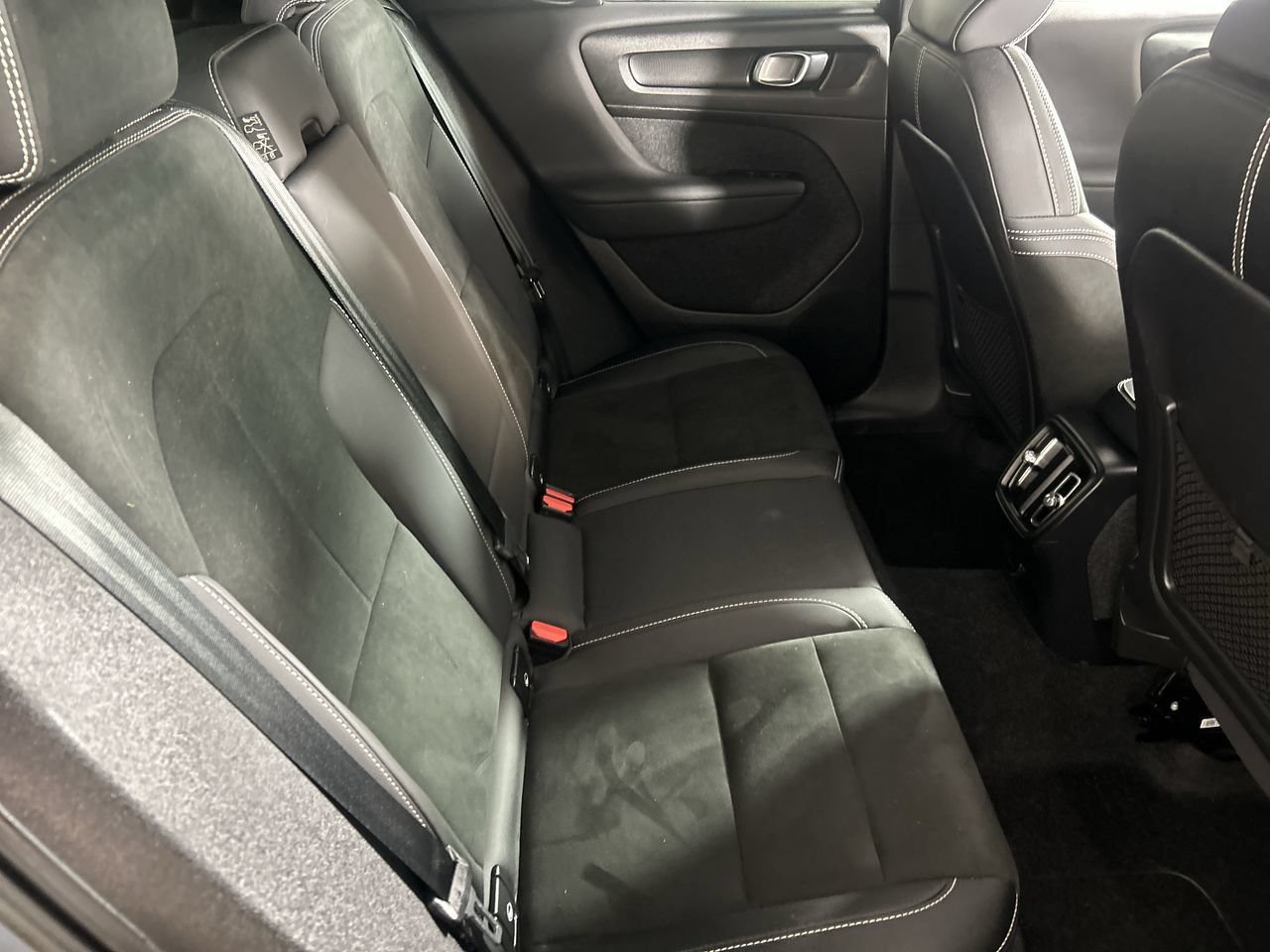 Used 2023 Volvo XC40 Recharge Plus AWD/4WD image 26