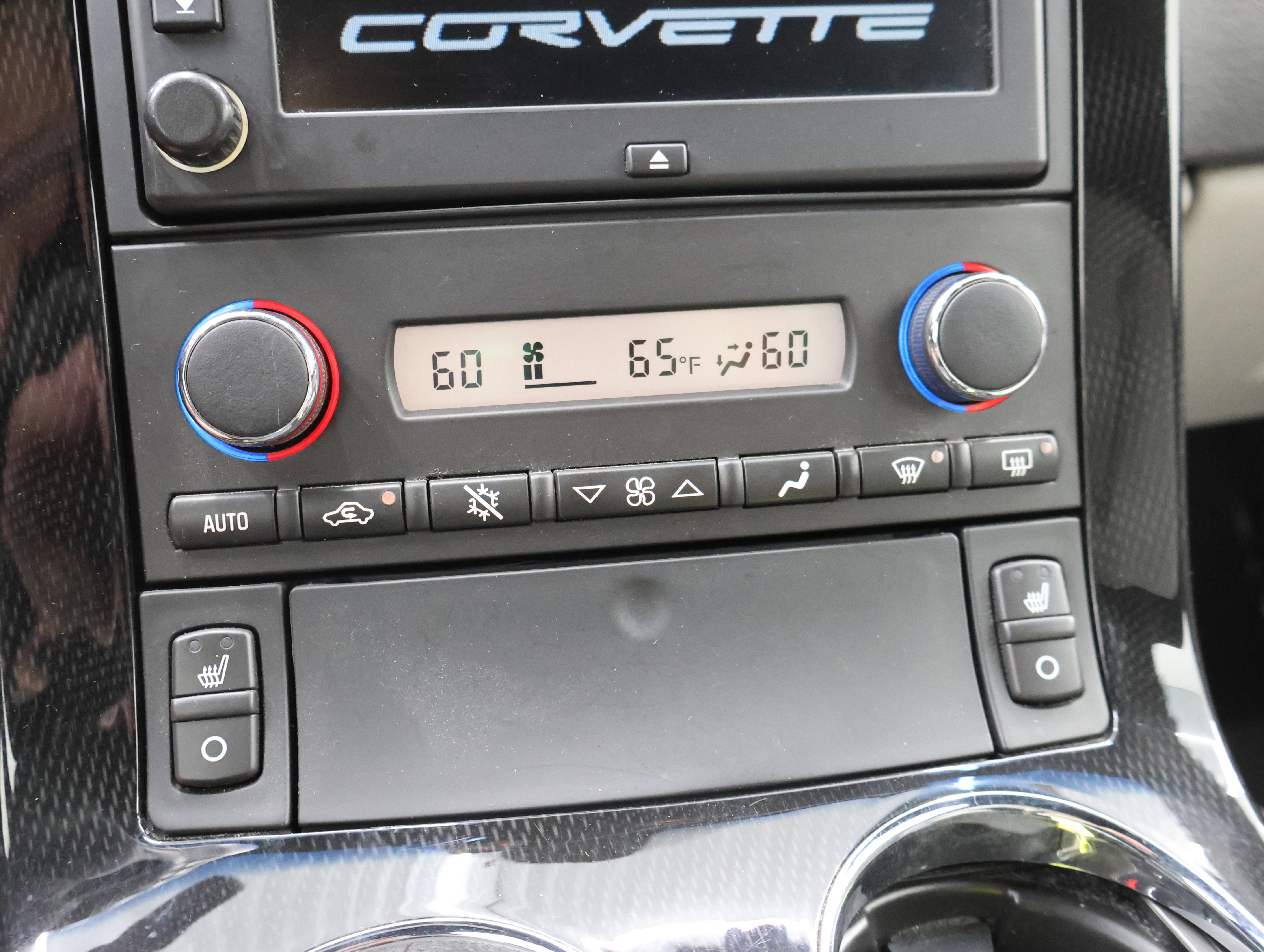Used 2009 Chevrolet Corvette Coupe w/ Preferred Equipment Group RWD image 34