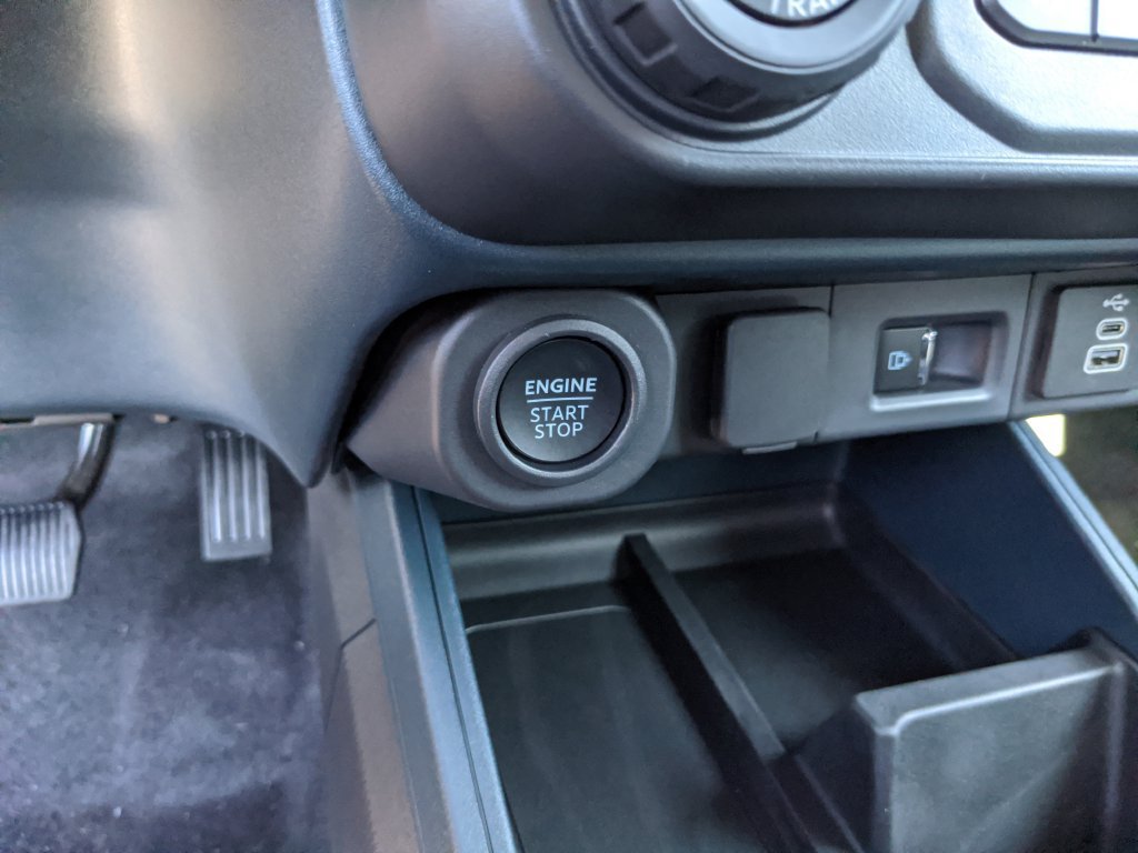 New 2026 Ford Maverick Lobo AWD/4WD image 25