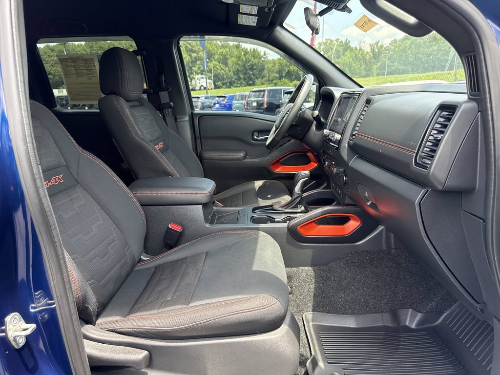 Used 2022 Nissan Frontier PRO-4X AWD/4WD image 37