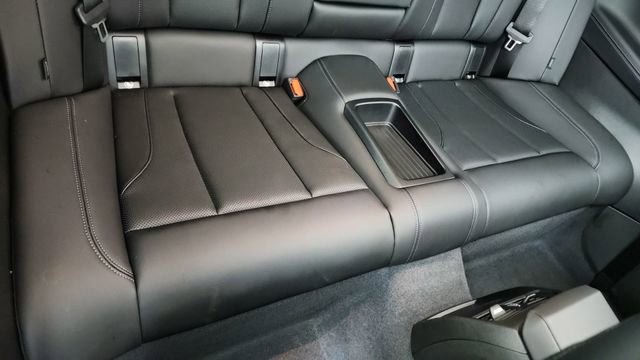 Used 2025 BMW 230i xDrive Coupe w/ Premium Package image 25