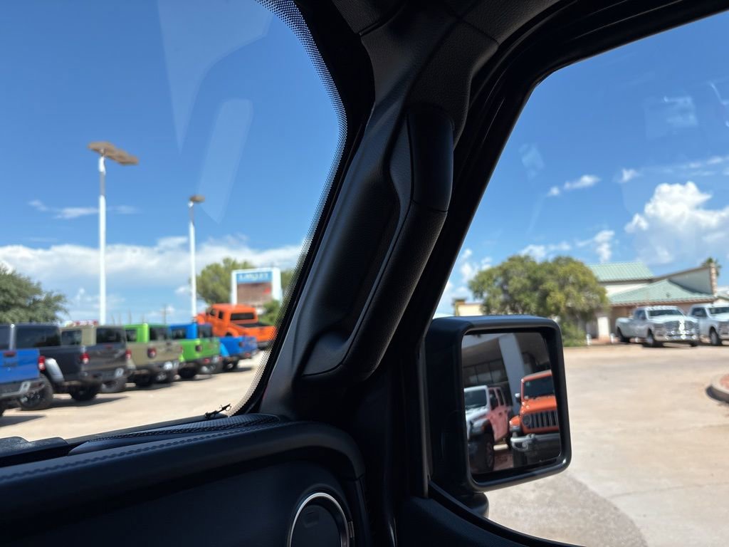 New 2025 Jeep Wrangler Unlimited Sahara image 36