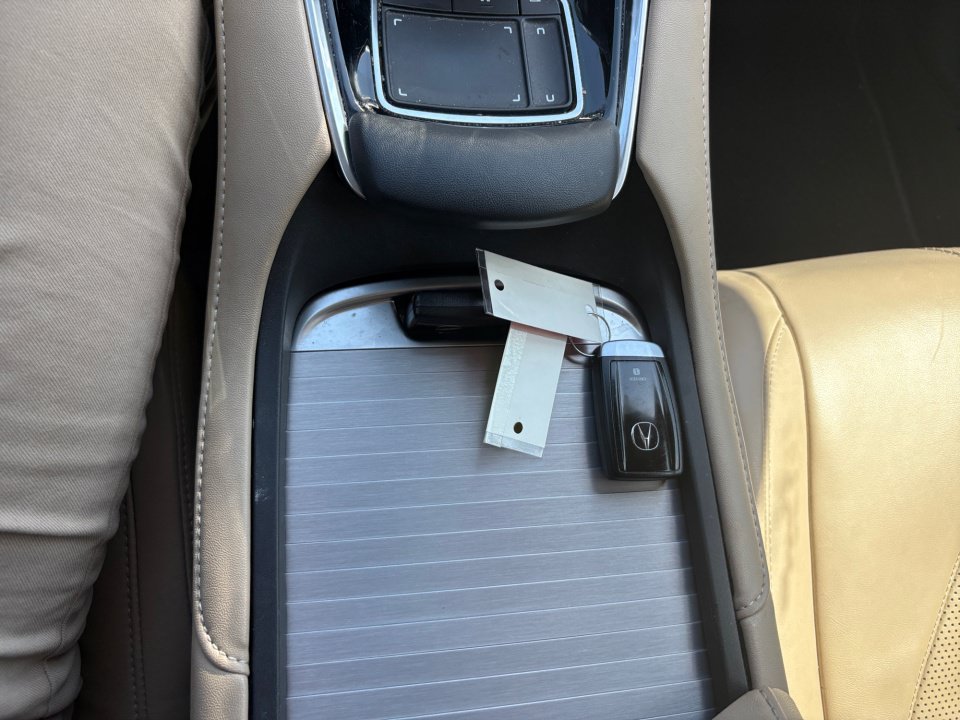 Used 2020 Acura RDX AWD w/ Technology Package image 18