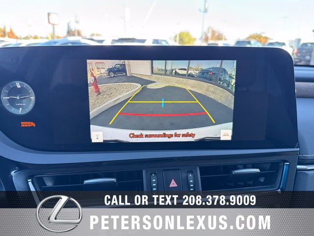 Used 2023 Lexus ES 300h w/ Premium Package FWD image 17