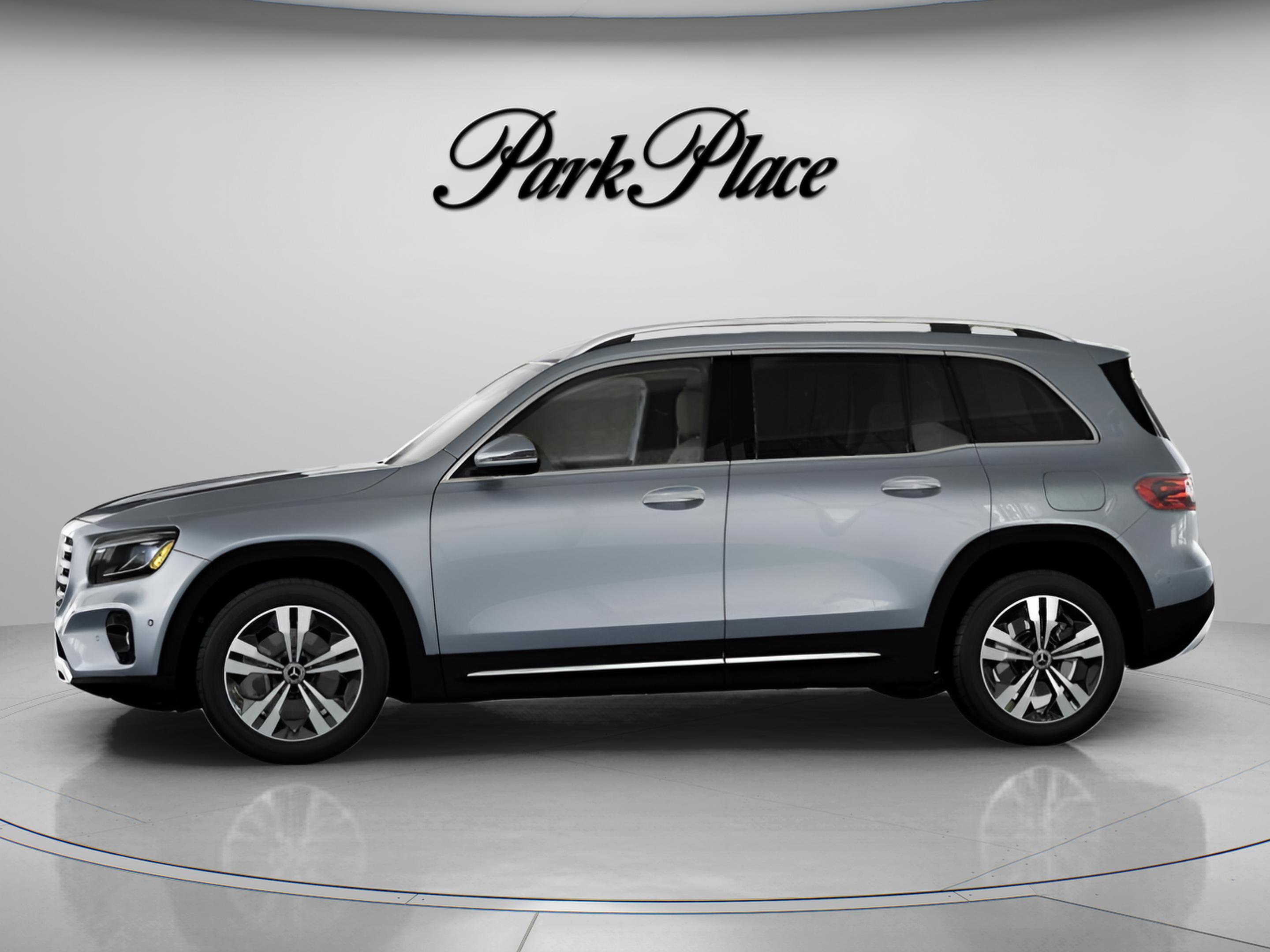New 2026 Mercedes-Benz GLB 250 image 5