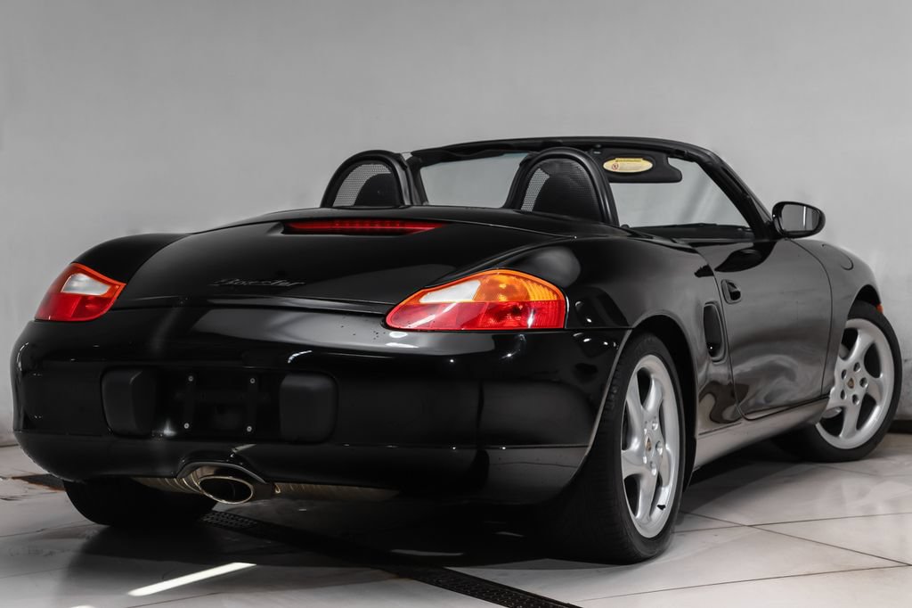 Used 1999 Porsche Boxster RWD image 16