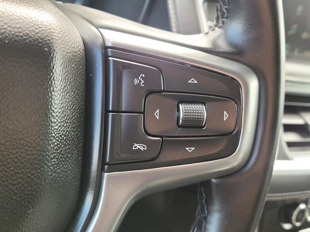 Certified 2023 Chevrolet Suburban Premier image 32