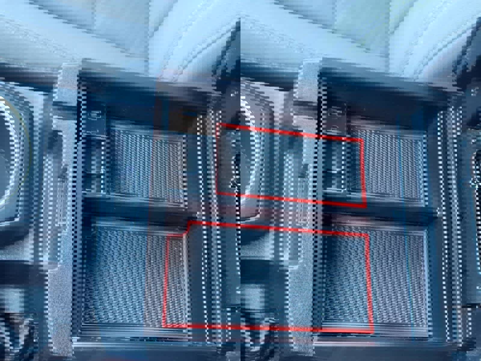 Used 2020 Toyota Tacoma SR image 26