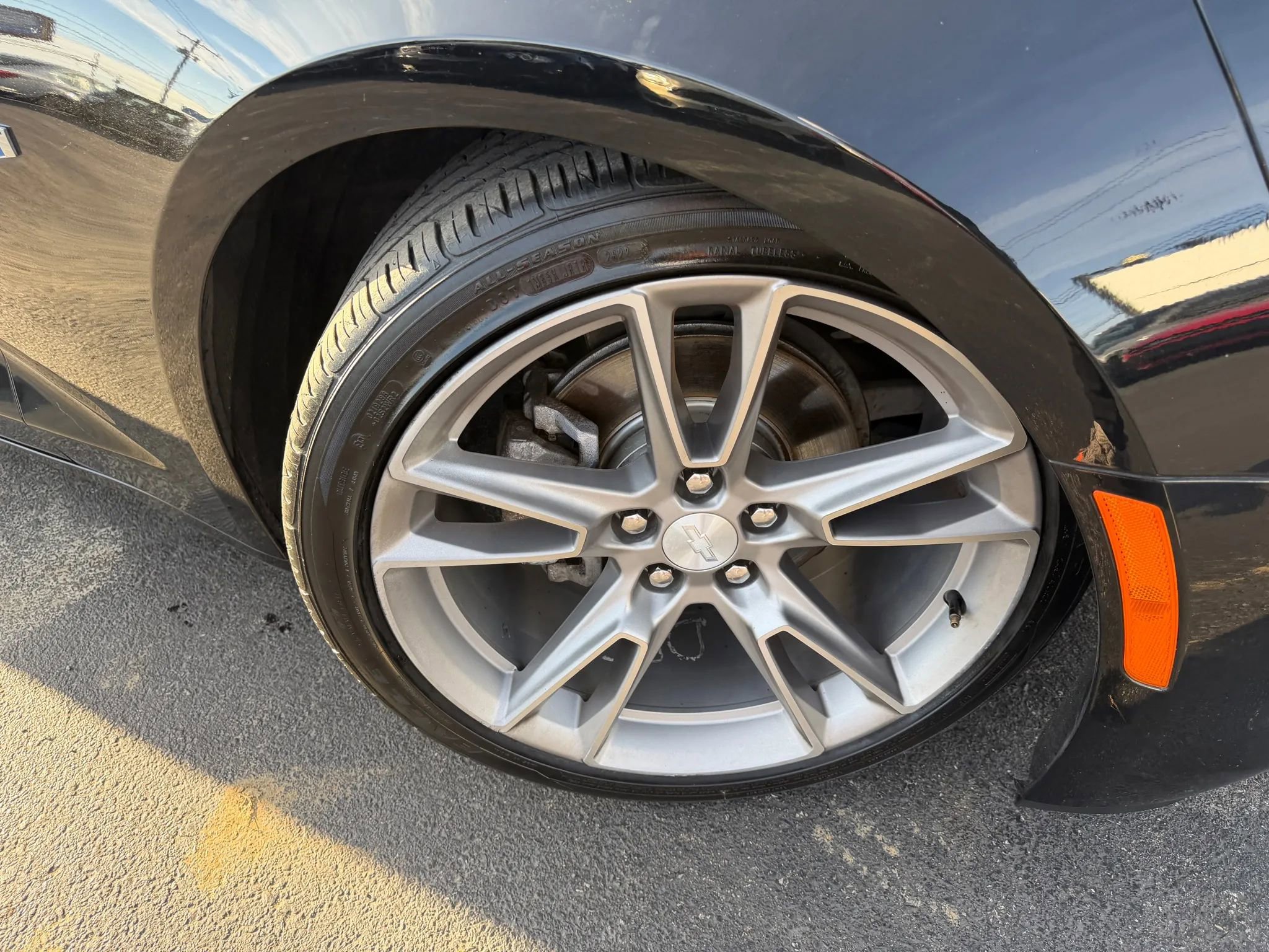 Used 2021 Chevrolet Camaro LT w/ RS Package image 44