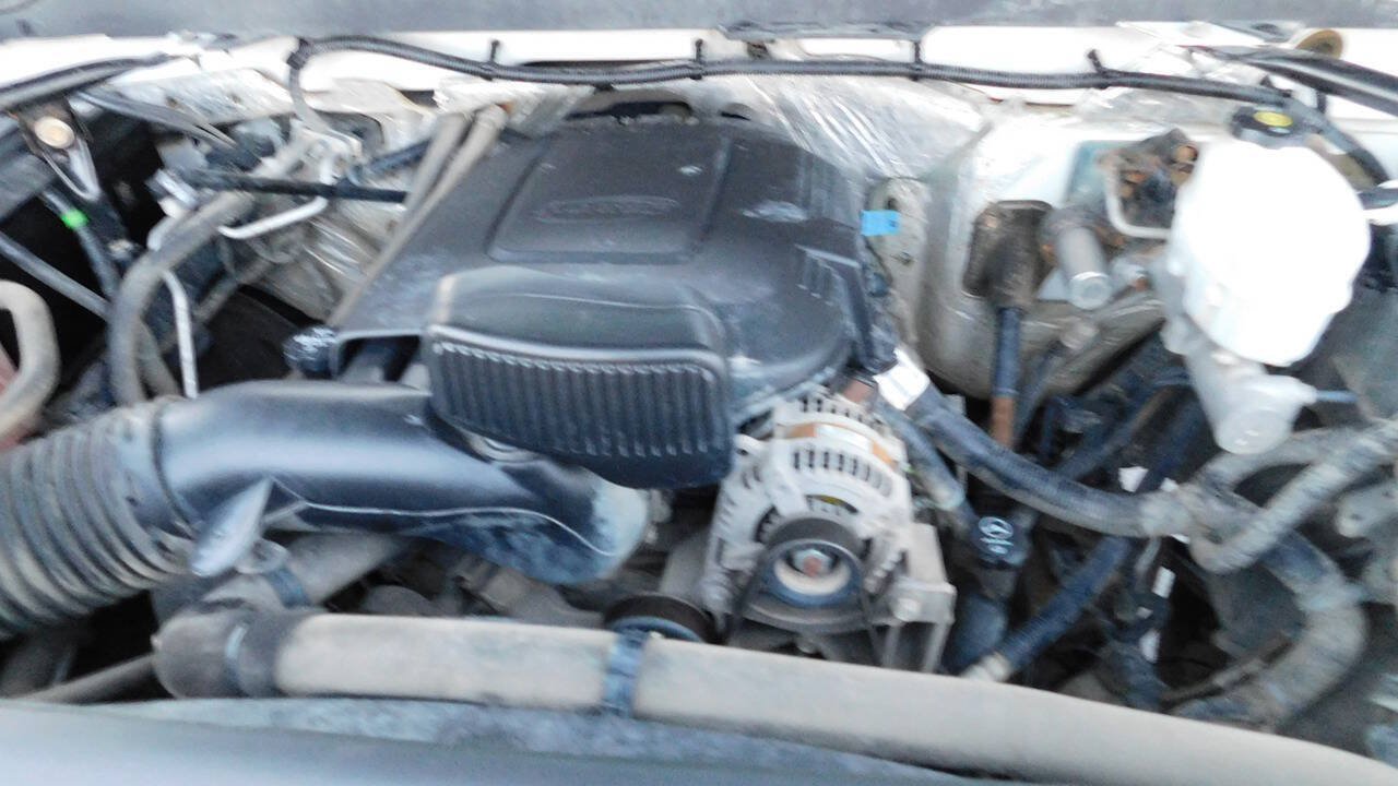 Used 2018 Chevrolet Silverado 2500 W/T AWD/4WD image 25
