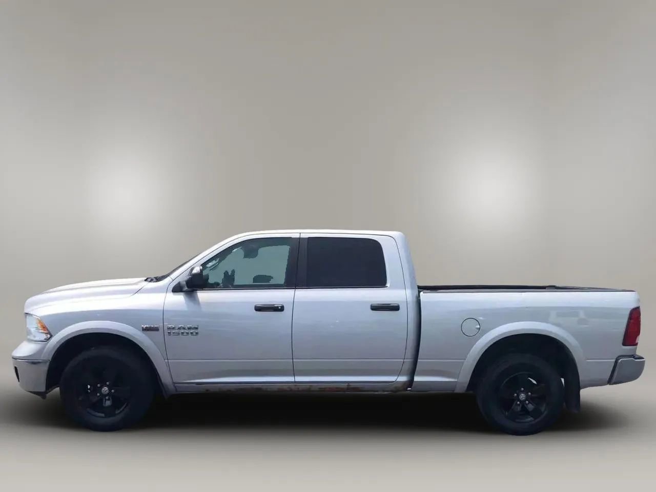 Used 2015 RAM 1500 Outdoorsman image 6
