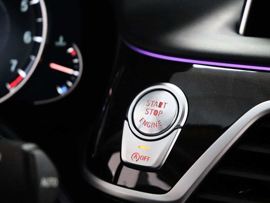 Used 2017 BMW 750i RWD image 34