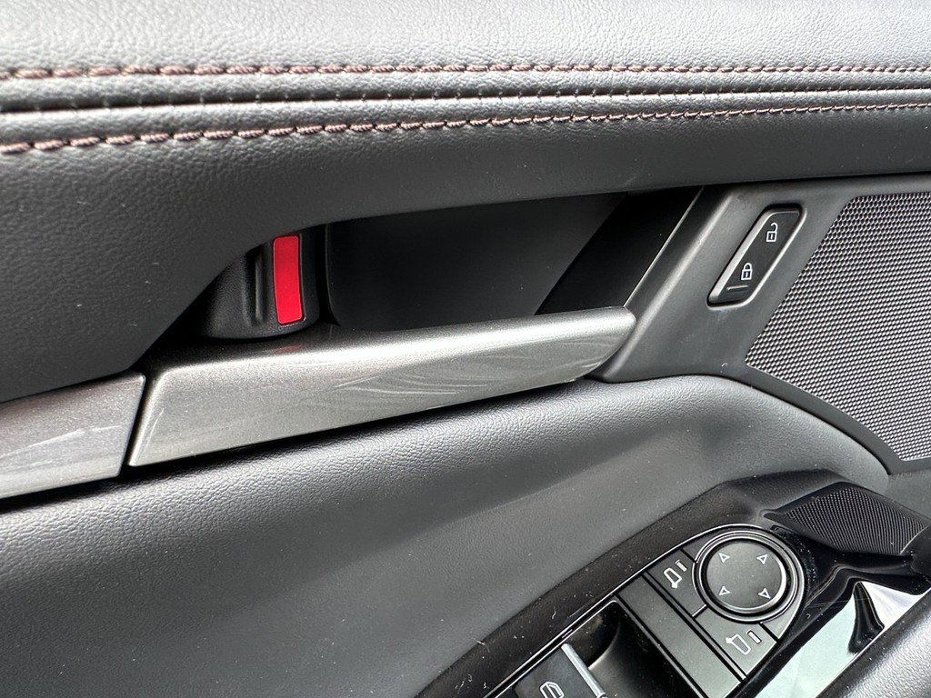 New 2026 MAZDA MAZDA3 s Sport FWD image 16