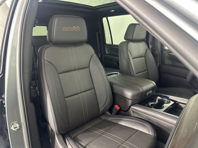 New 2026 Chevrolet Suburban High Country w/ Sun And Tow Package image 12
