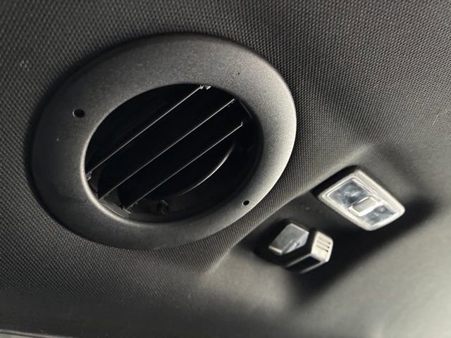 Used 2020 Ford Explorer Platinum w/ Premium Technology Package AWD/4WD image 29