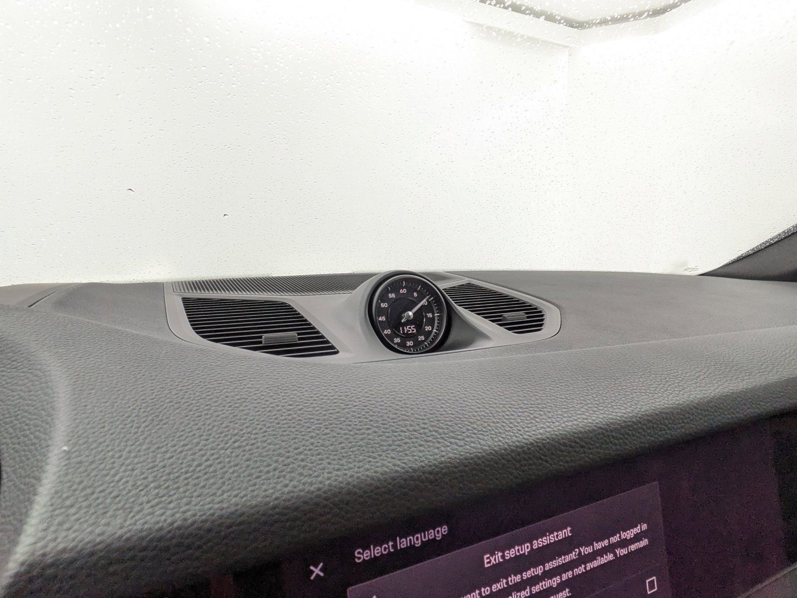 Used 2025 Porsche Cayenne S image 18