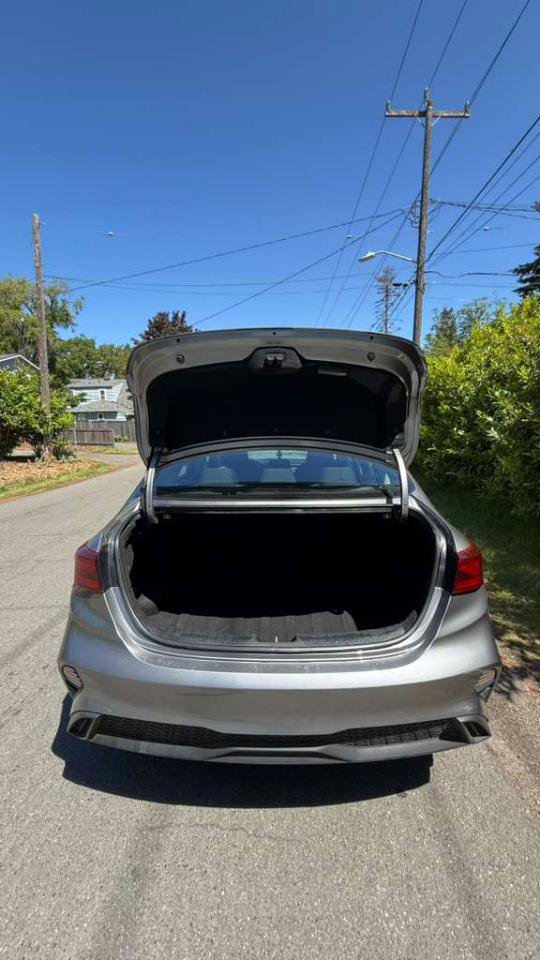 Used 2023 Kia Forte LXS FWD image 15